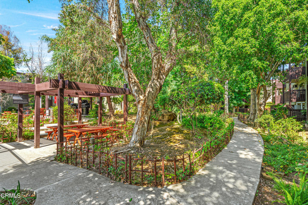 5870 Benner Street 102