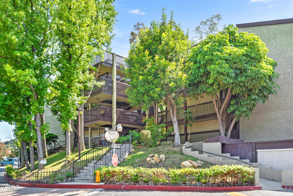 5870 Benner Street 102