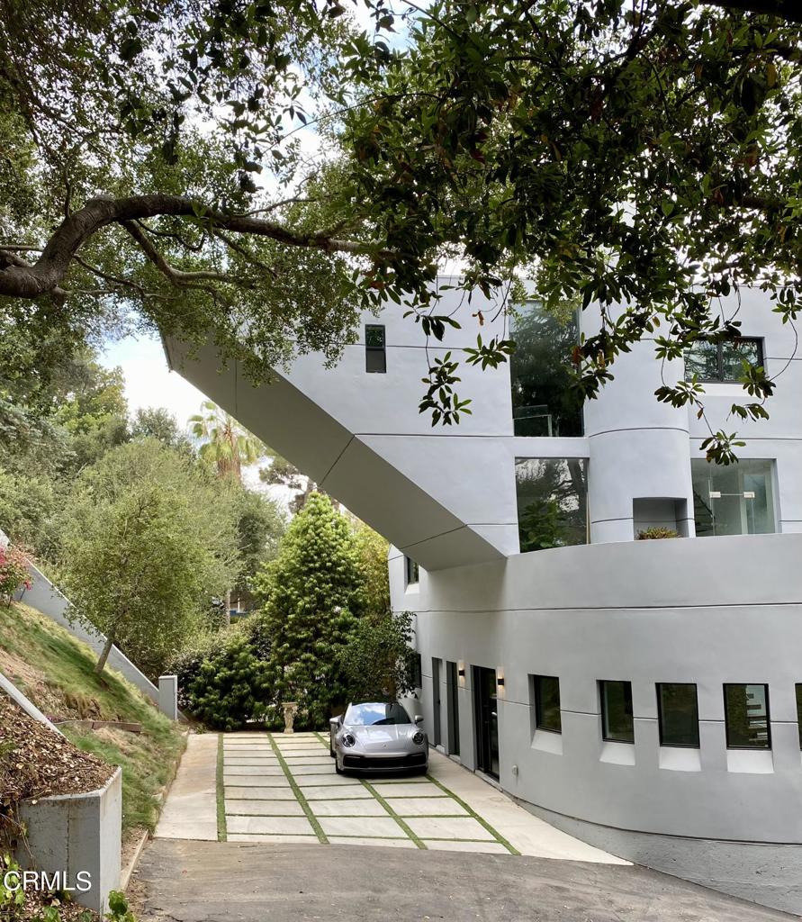 940 Burleigh Drive