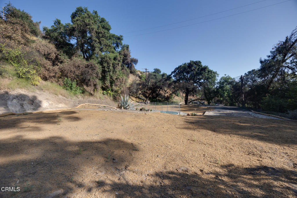 4011 Alzada Road