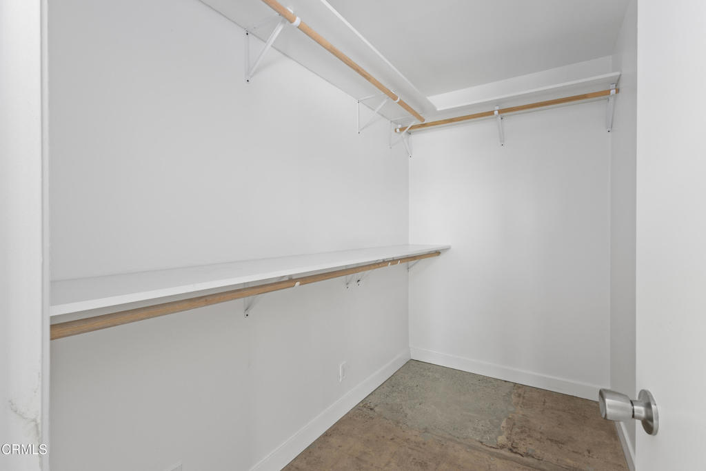 3832 E Casselle Avenue