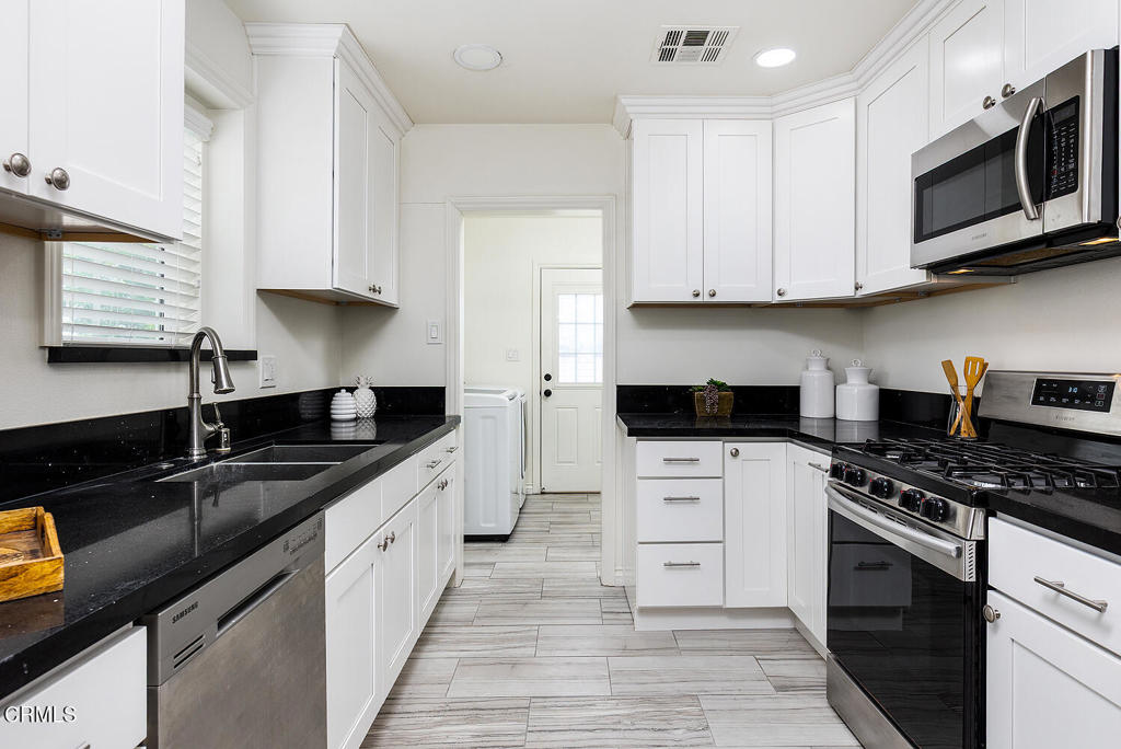 16247 E Bellbrook Street