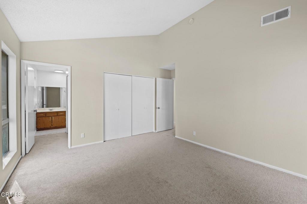 1236 S Union Avenue 8