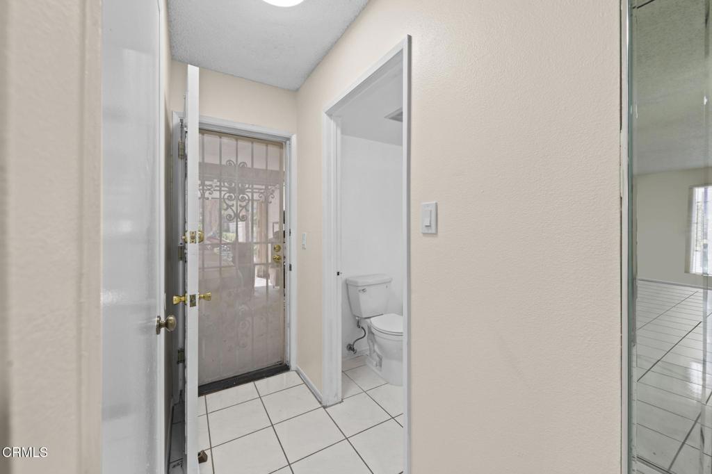 1236 S Union Avenue 8