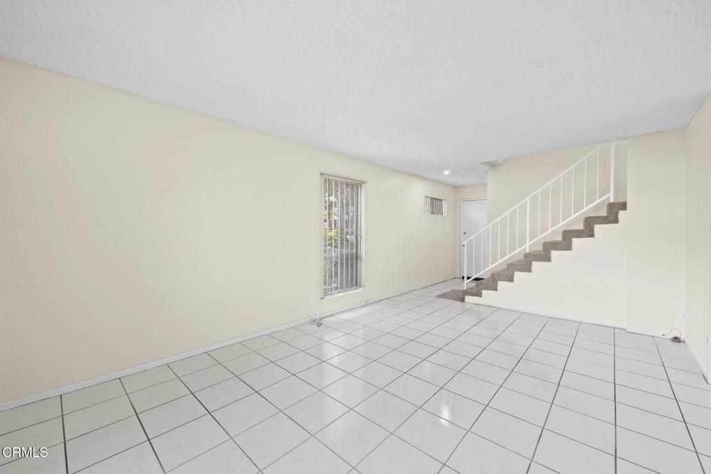 1236 S Union Avenue 8