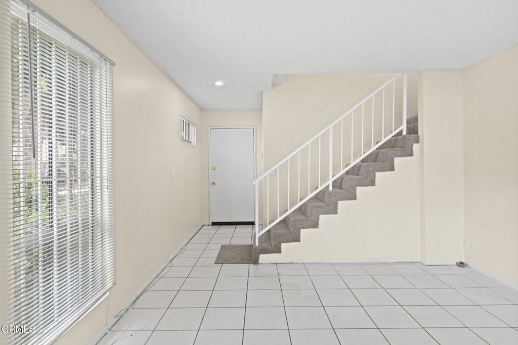 1236 S Union Avenue 8