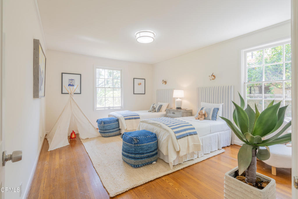 653 Chaucer Road