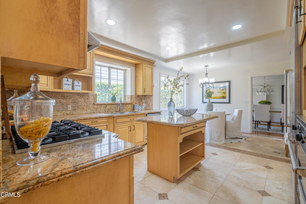 653 Chaucer Road