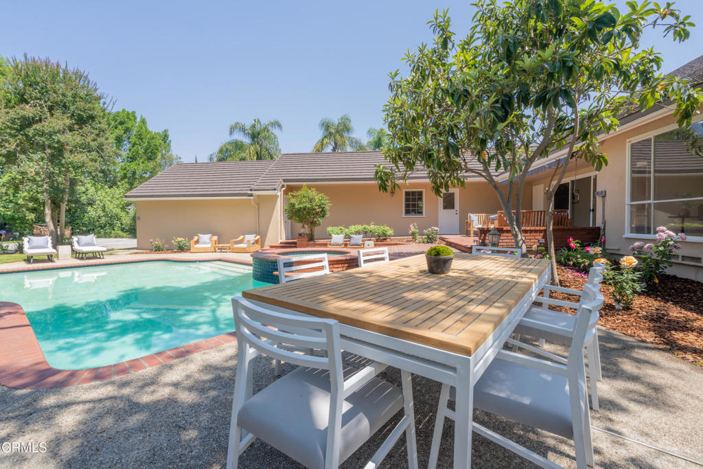 653 Chaucer Road