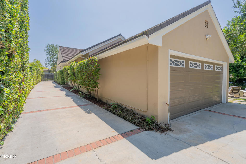 653 Chaucer Road
