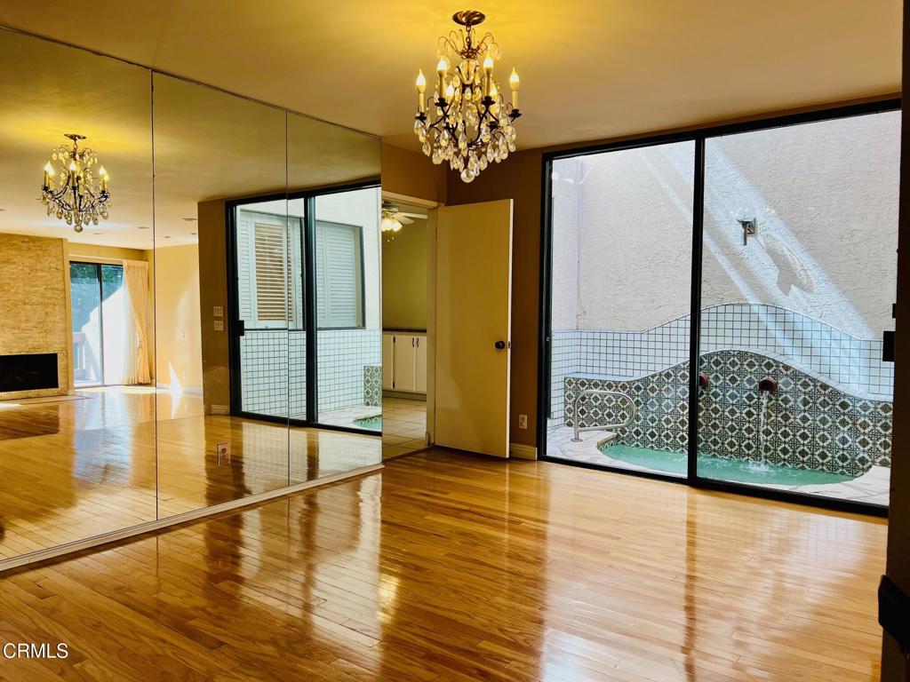 1110 Las Riendas Way 30