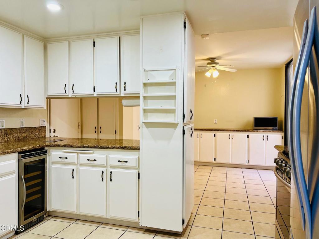 1110 Las Riendas Way 30