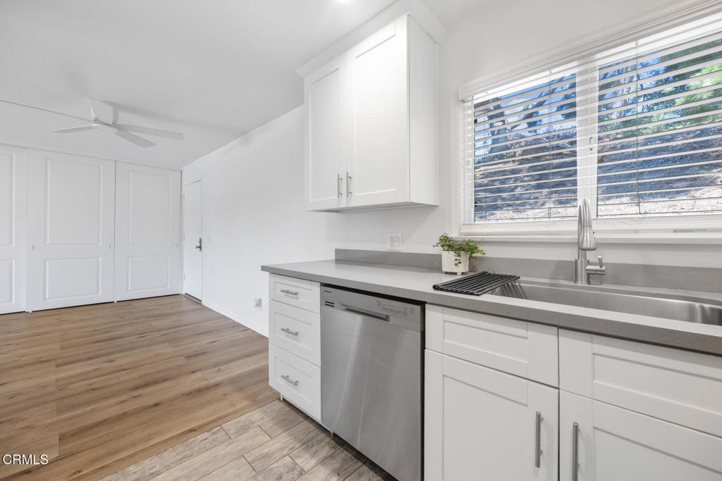 2940 N Verdugo Road 411