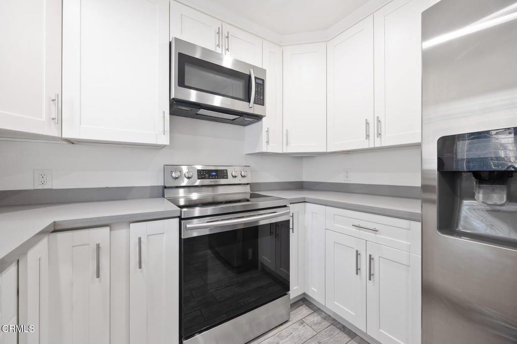 2940 N Verdugo Road 411