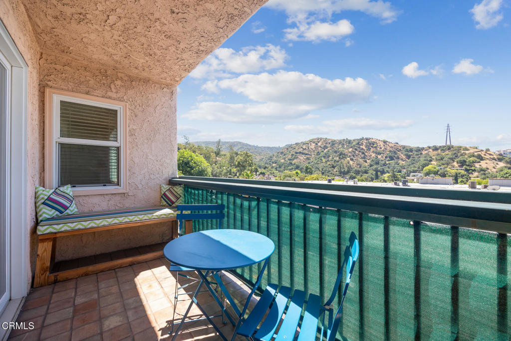 2940 N Verdugo Road 411