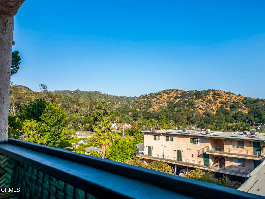 2940 N Verdugo Road 411