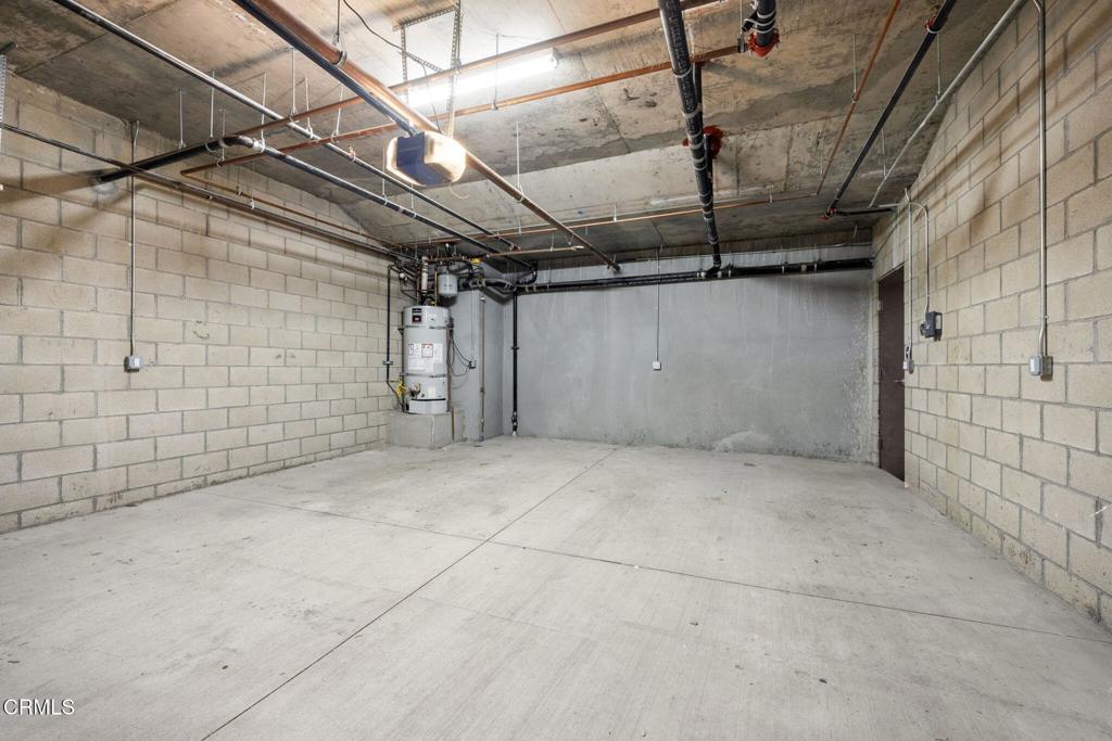 188 S Sierra Madre Boulevard 10