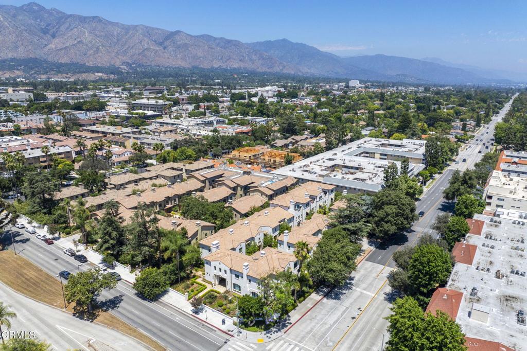 188 S Sierra Madre Boulevard 10