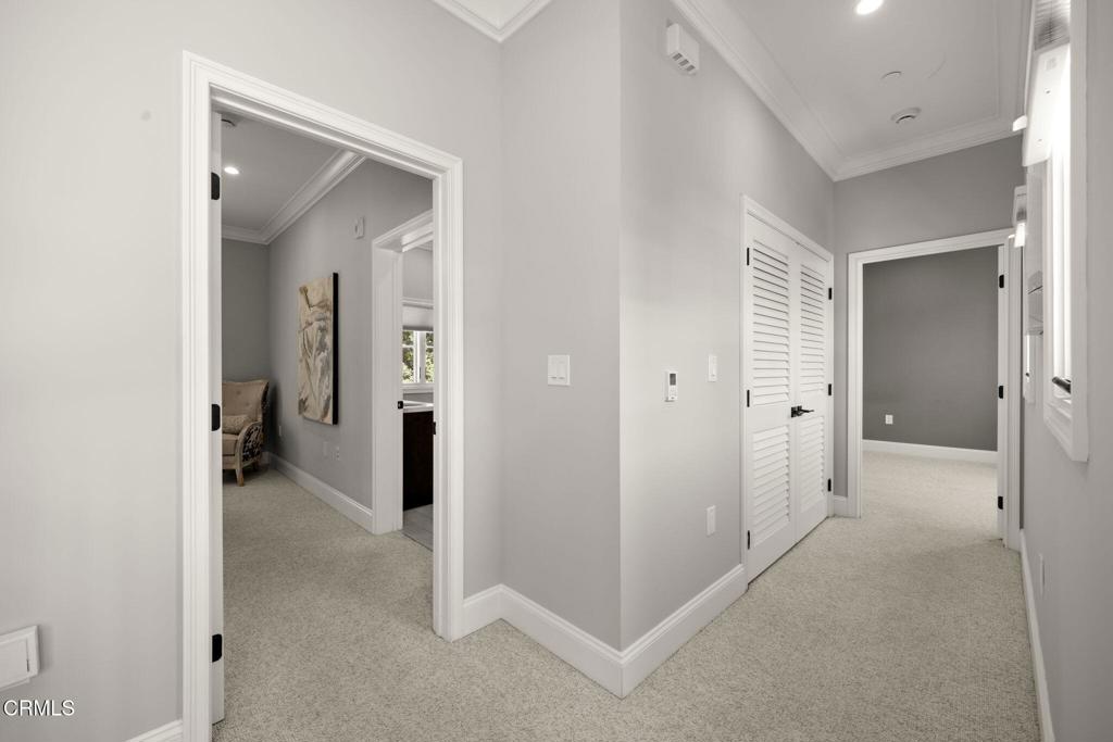 188 S Sierra Madre Boulevard 10