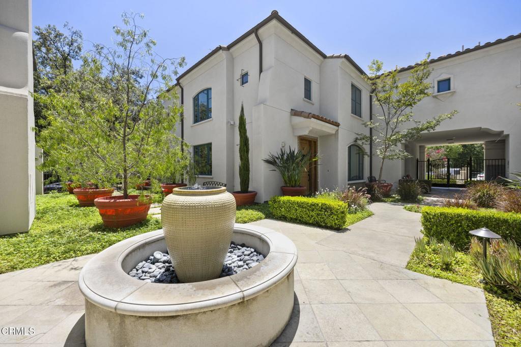 188 S Sierra Madre Boulevard 10