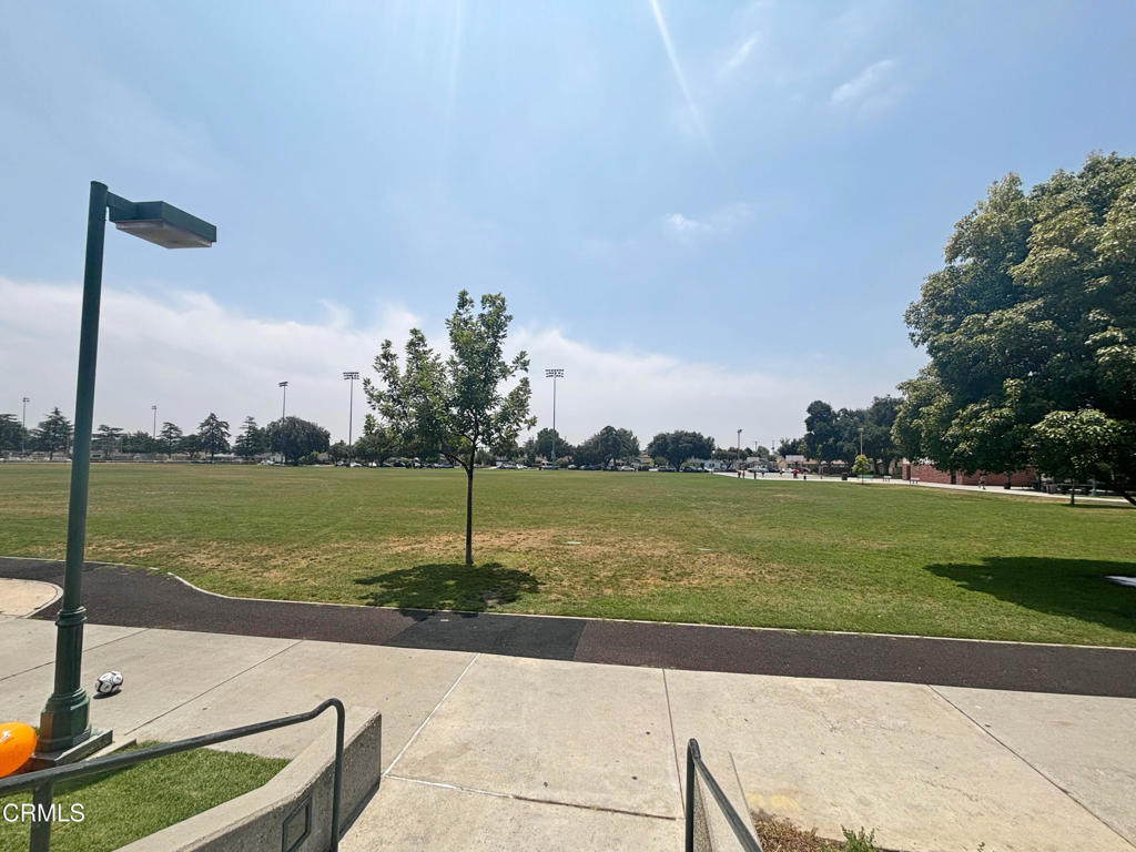 5612 Glickman Avenue