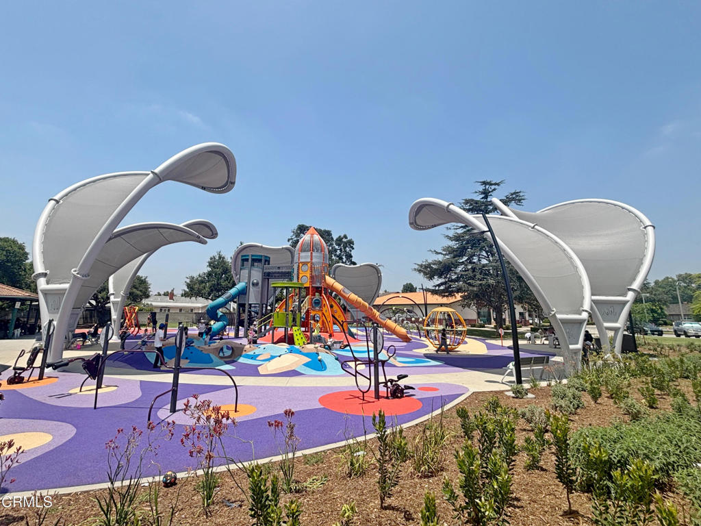 5612 Glickman Avenue