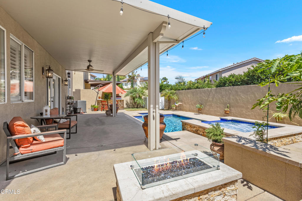 3328 Whispering Palms