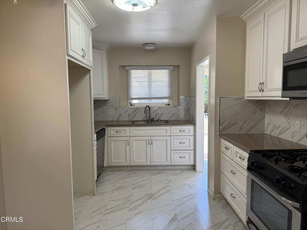 1320 Blackstone Road