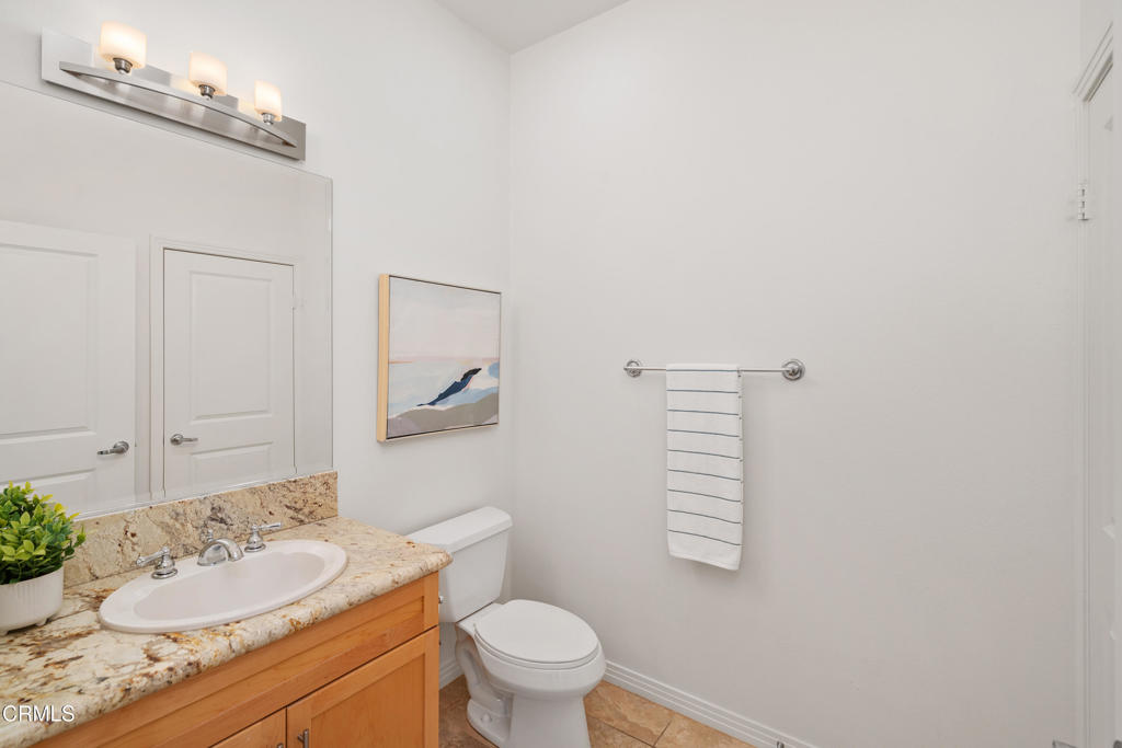 931 E Walnut Street 612