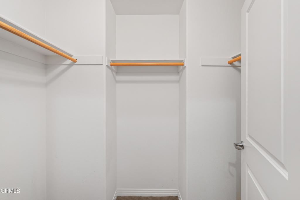 931 E Walnut Street 612