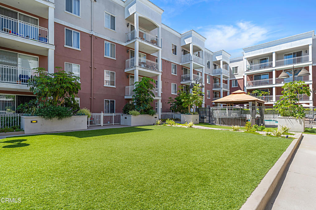 3740 Santa Rosalia Drive 408