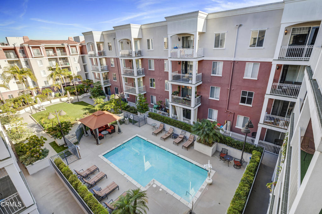 3740 Santa Rosalia Drive 408