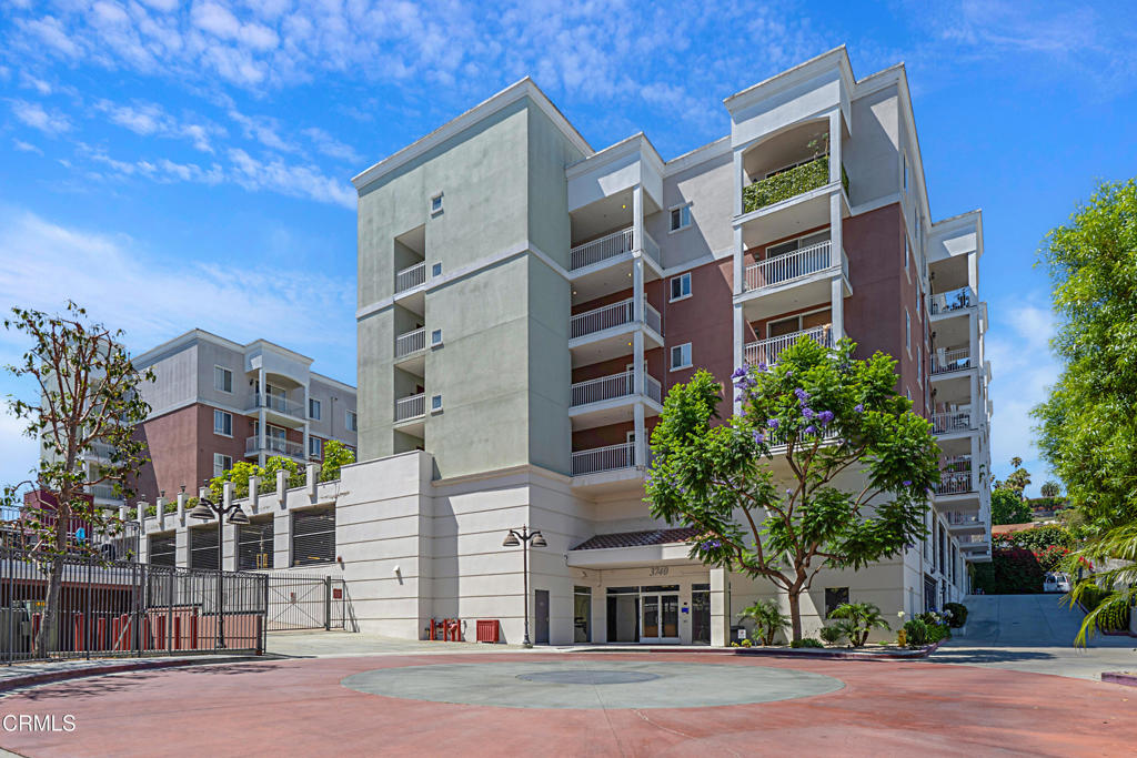 3740 Santa Rosalia Drive 408