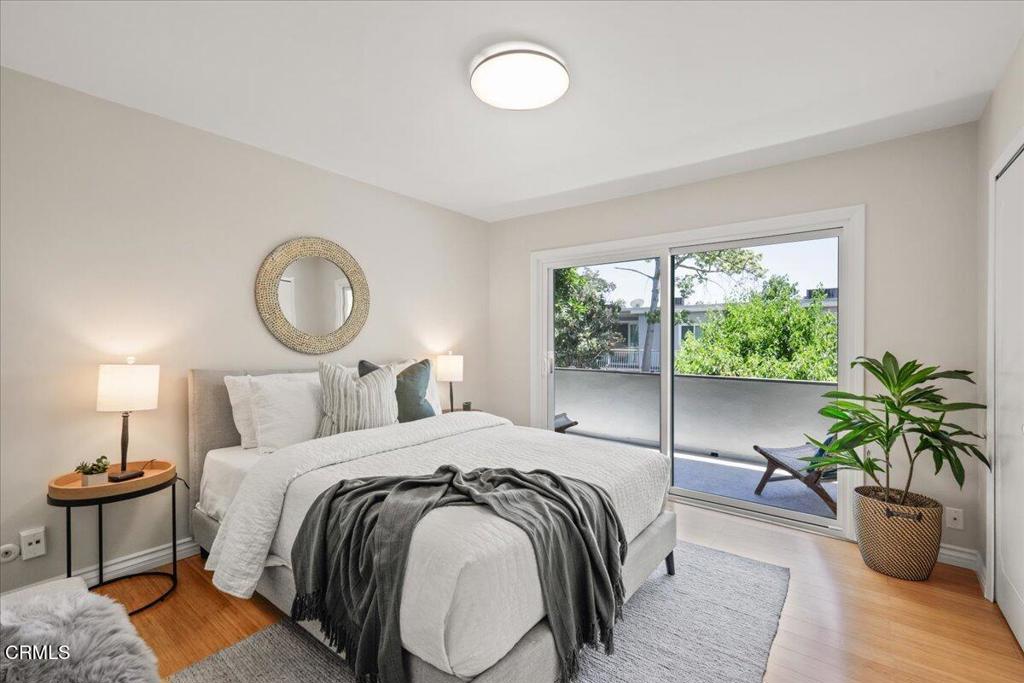 395 S Oakland Avenue 204