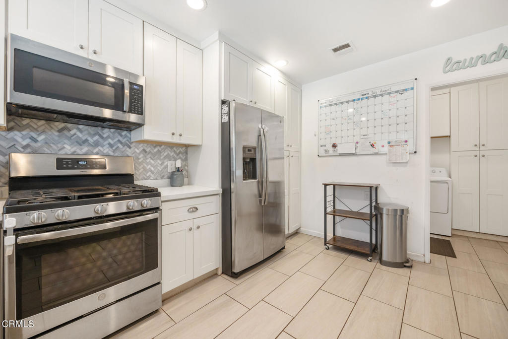 409 E Carroll Avenue