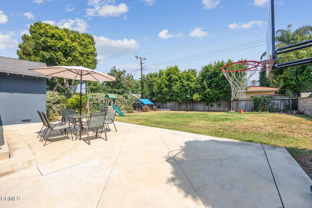 409 E Carroll Avenue