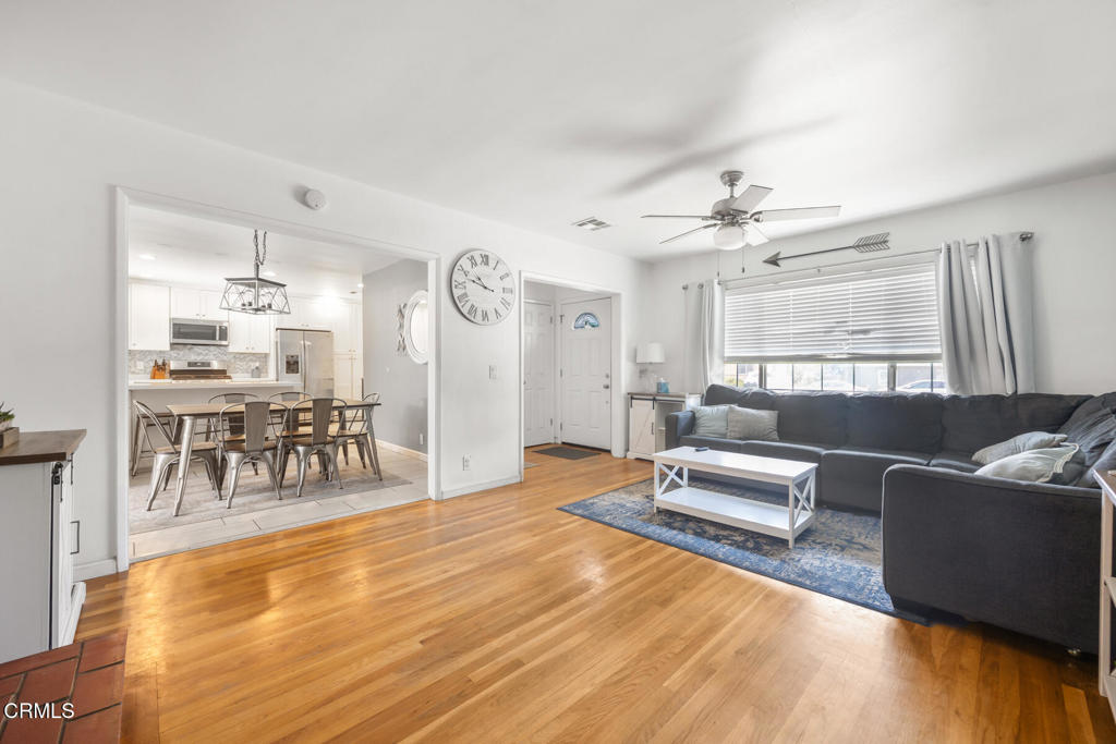 409 E Carroll Avenue