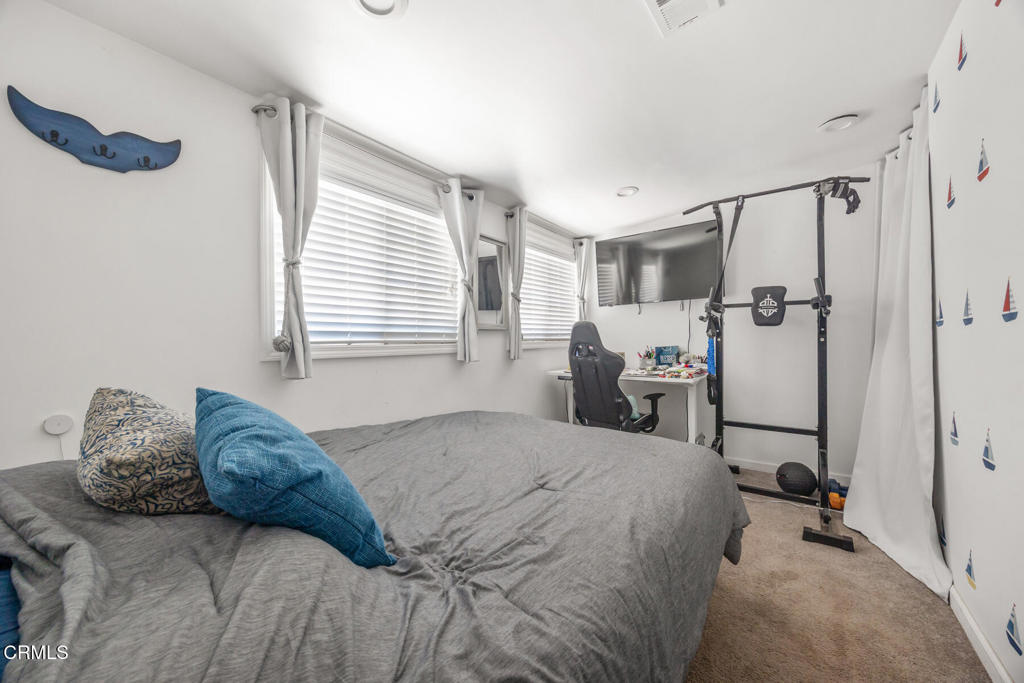 409 E Carroll Avenue