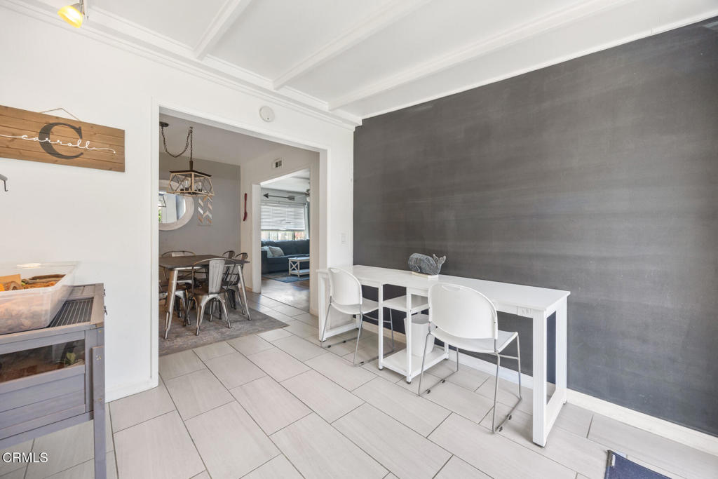 409 E Carroll Avenue