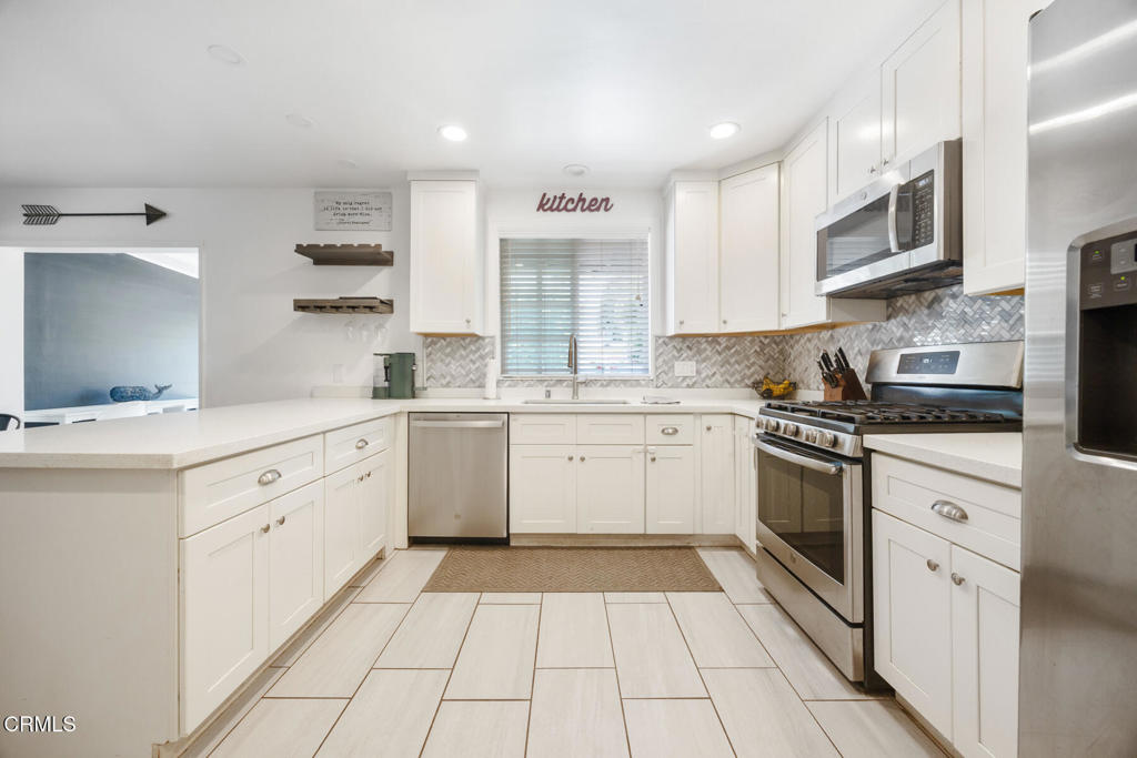 409 E Carroll Avenue