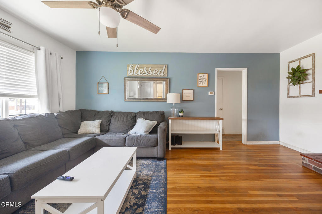 409 E Carroll Avenue