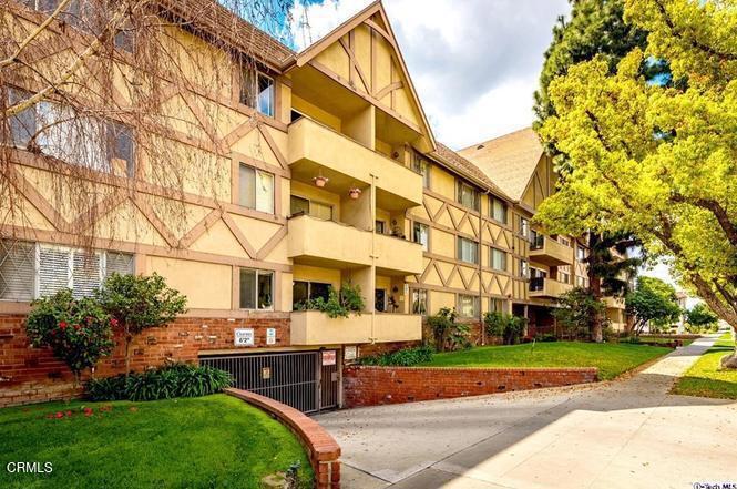 600 W stocker Street 307