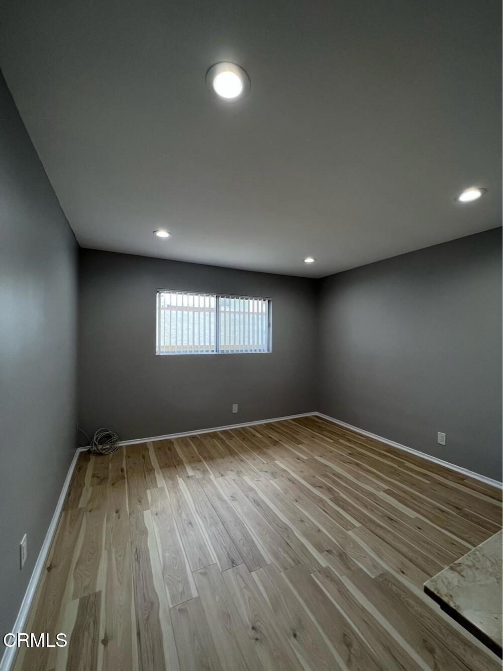 600 W stocker Street 307