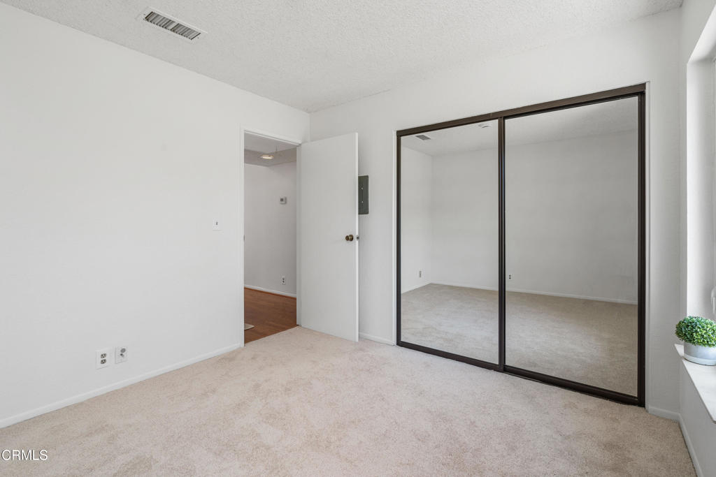 137 N Oak Knoll Avenue 27