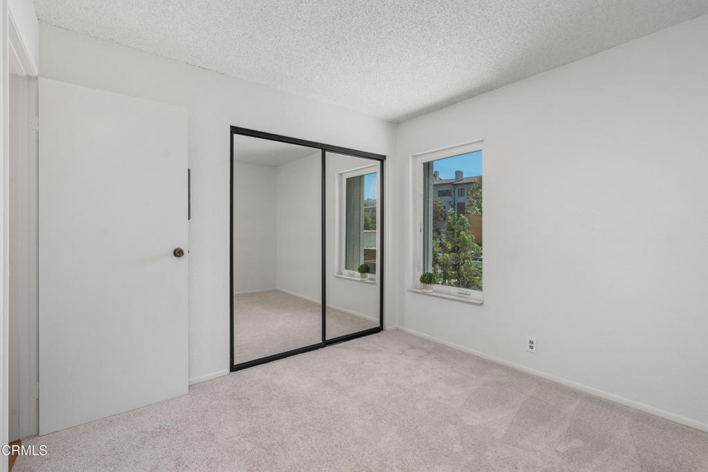 137 N Oak Knoll Avenue 27