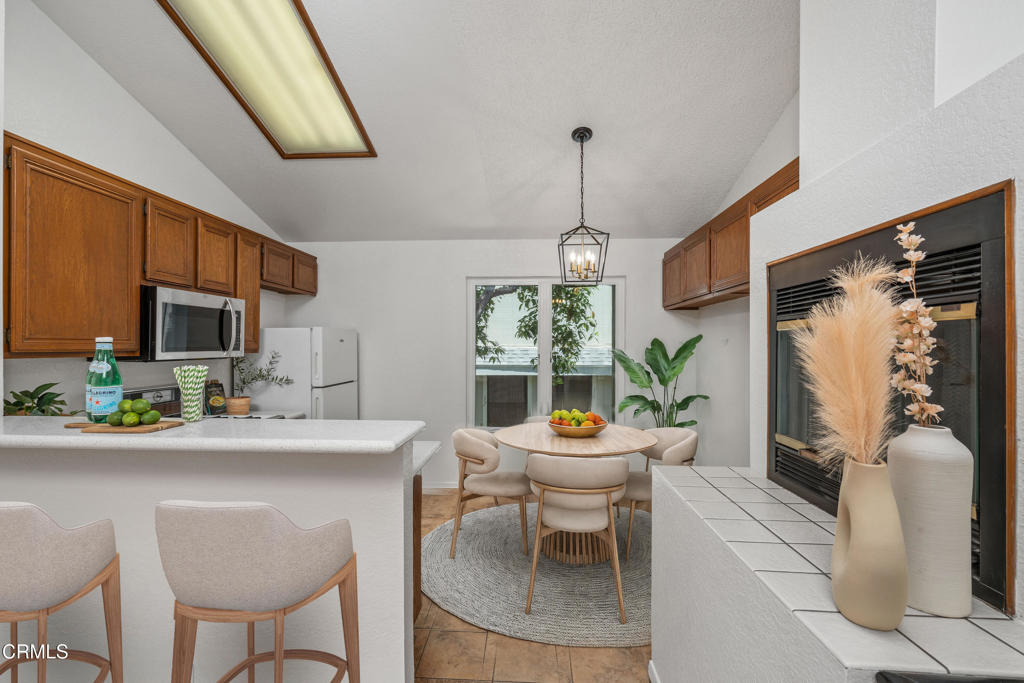 137 N Oak Knoll Avenue 27