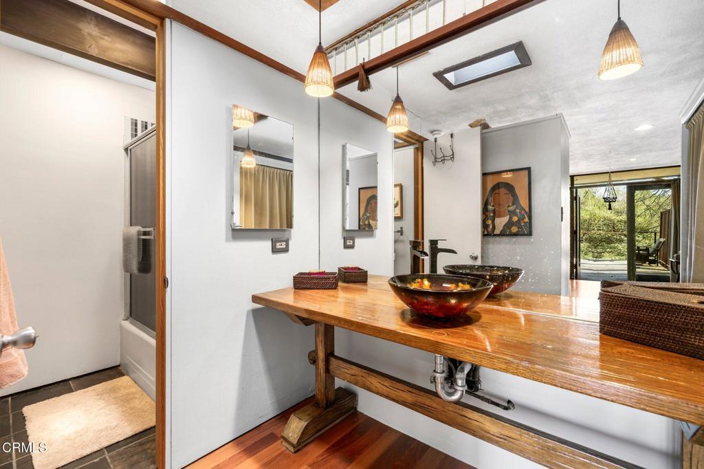 4639 El Camino Corto