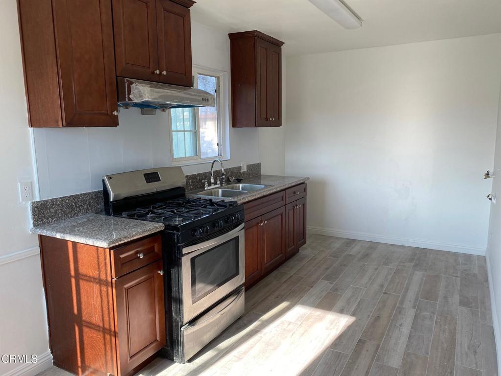 5716 N Charlotte Avenue