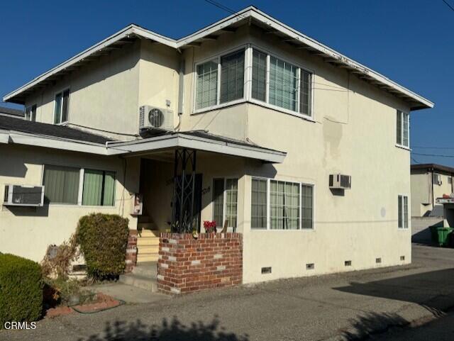 5716 N Charlotte Avenue