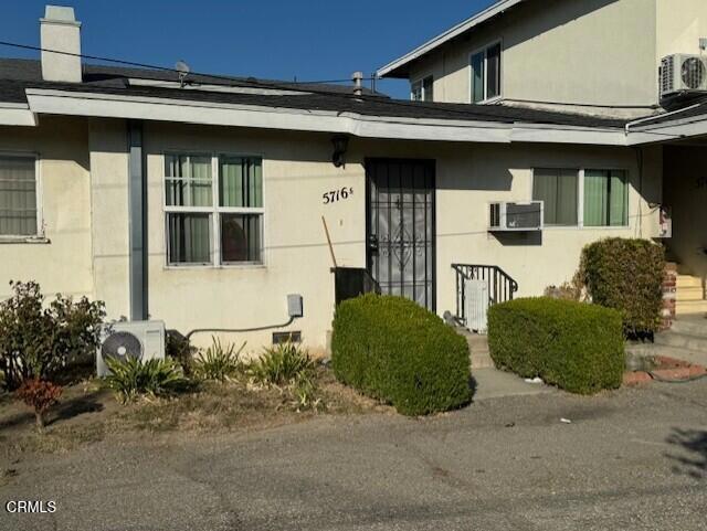 5716 N Charlotte Avenue